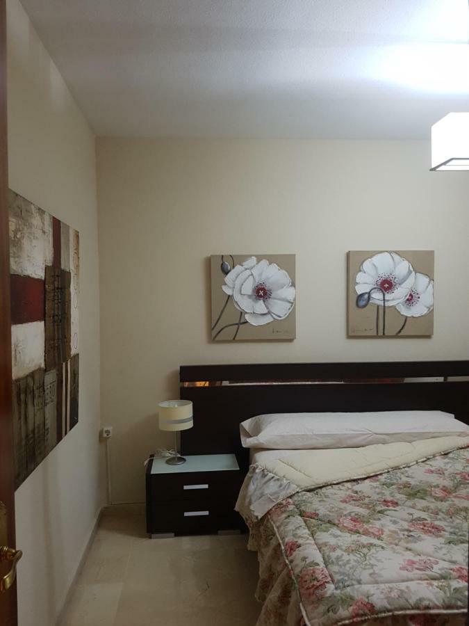 Apartamento Eduardo Dato เซบีญา ภายนอก รูปภาพ